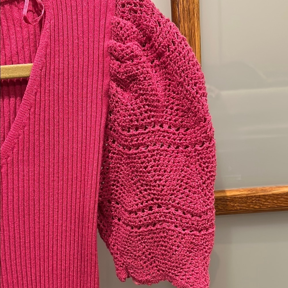 Pink Knit Top with Puff Sleeves - Picture 3 of 7